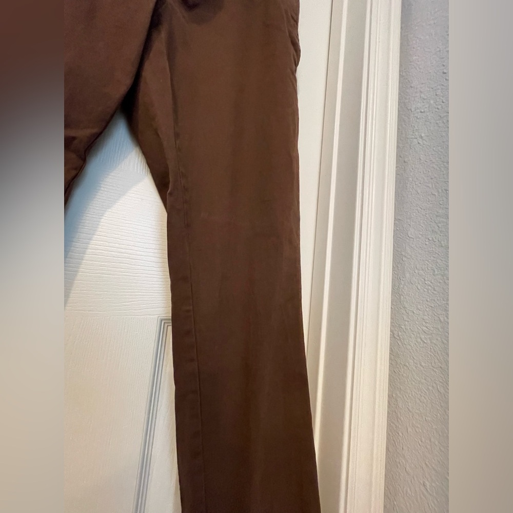 Old Navy 30 x 32 mens brown pants - Picture 2 of 13